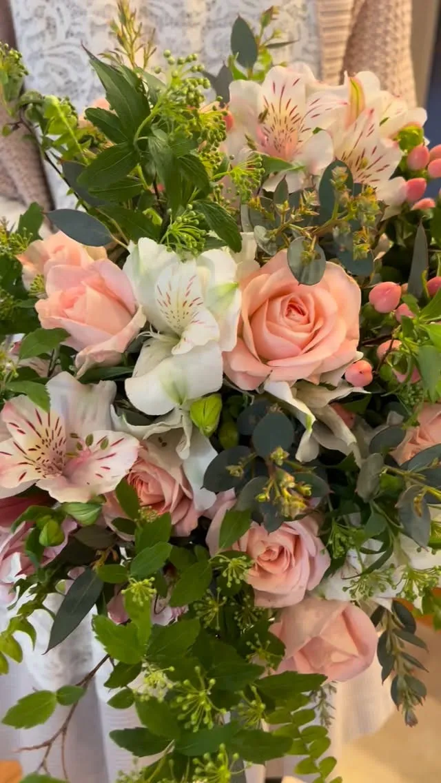 ナチュラルスタイルのパリのブーケ💐